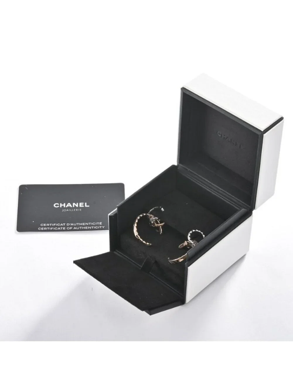 Chanel Earrings Coco Crush
